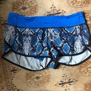 Lululemon Speed Shorts in Blue Snakeskin